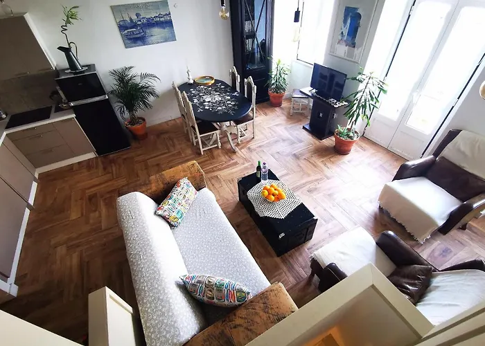 Appartamento Charming Portuguese Style Apartment, For Rent Vida à Portuguesa, Gaivota Local