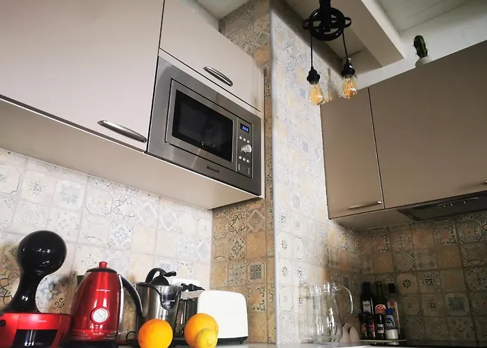 Charming Portuguese Style Apartment, For Rent Vida à Portuguesa, Gaivota Local *