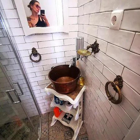 Apartment Charming Portuguese Style Apartment, For Rent 