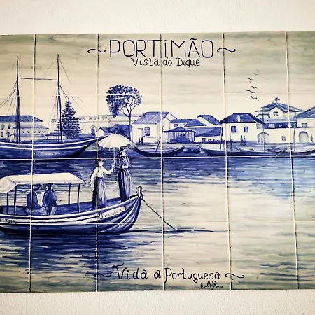 شقة Charming Portuguese Style Apartment, For Rent 